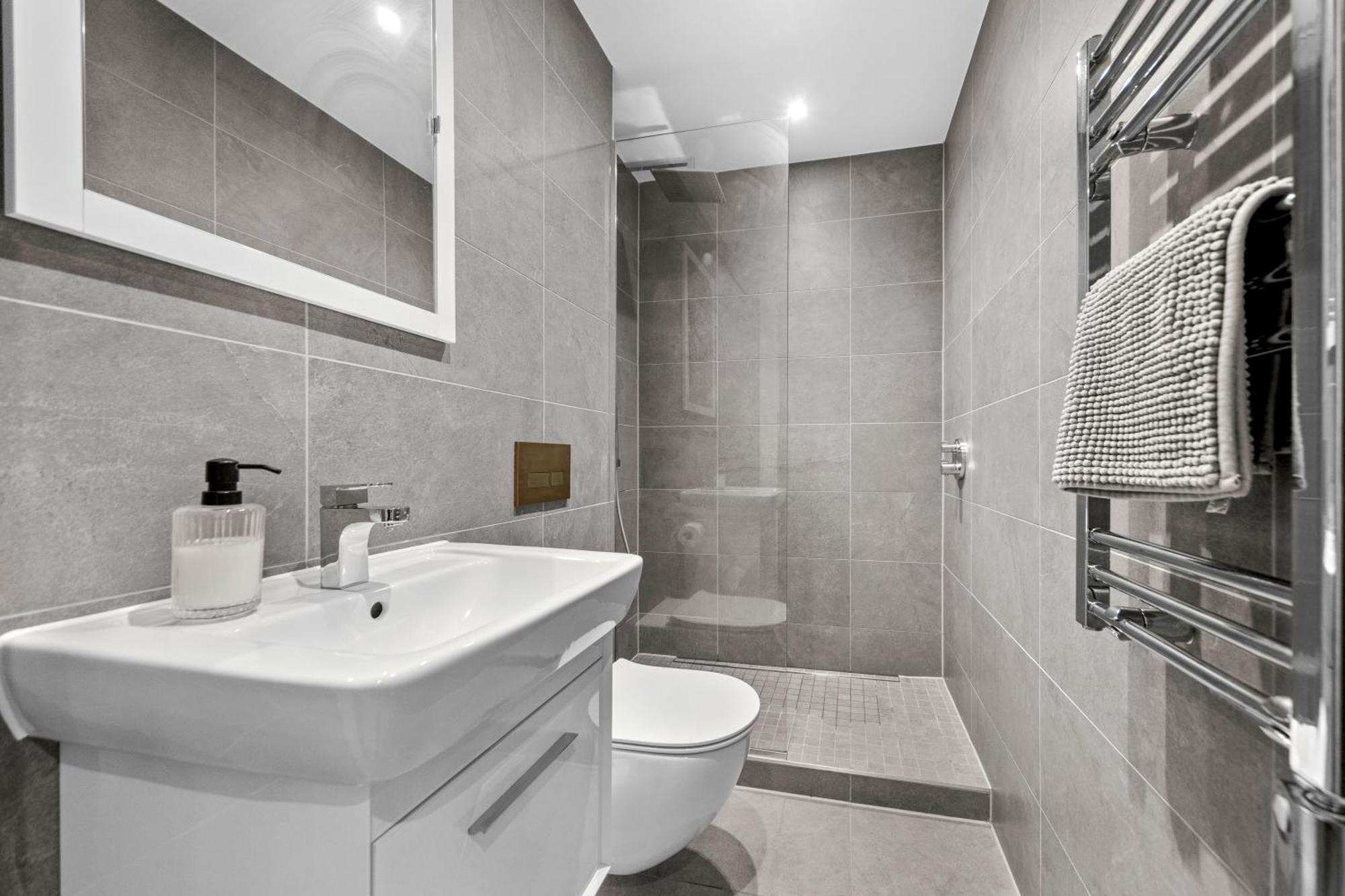 Springfield Thirteen Harrogate Luaran gambar